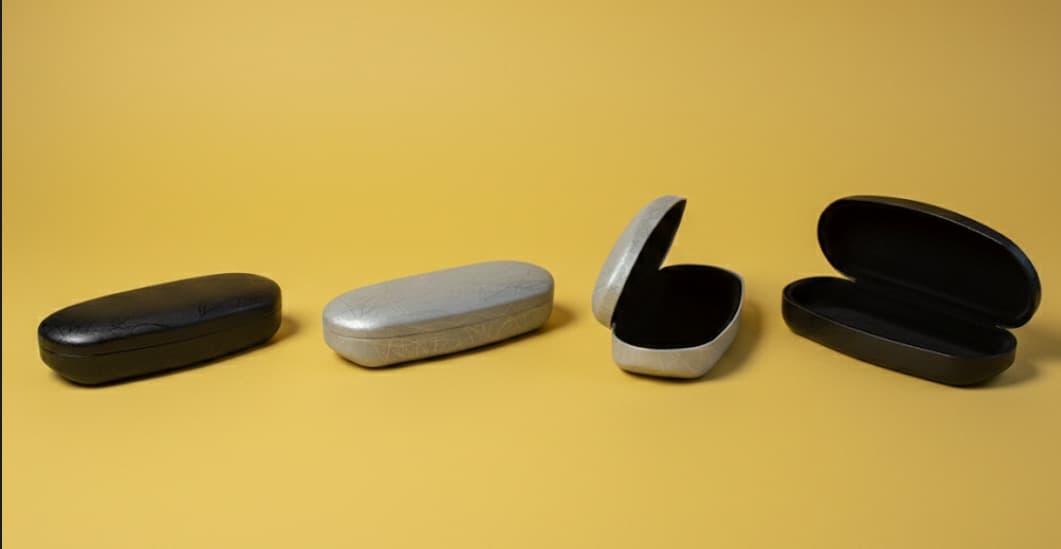 Metal Hard Case — wholesale eyeglass cases (861WB)